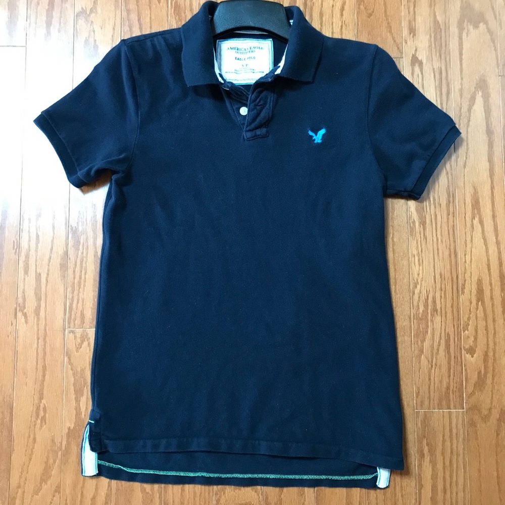 Like new American Eagle polo - dark blue small